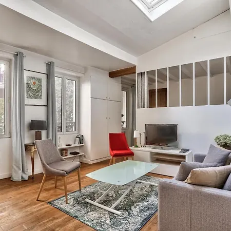 Vakantiehuis Guestready - Charming With Patio Levallois-Perret